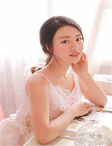 打工女仆是少女偶像?! 电影
