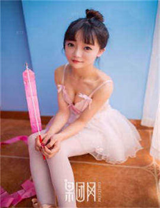 少妇裸体性生交